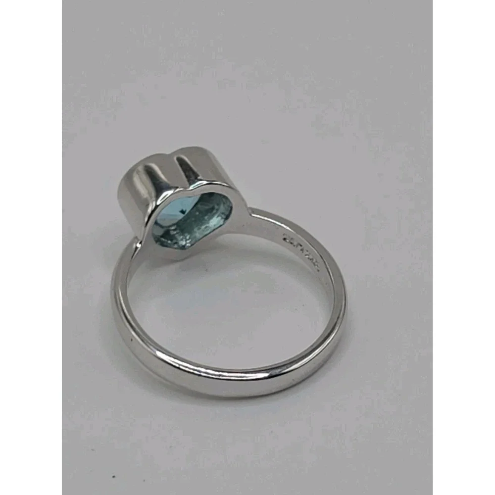 925 Sterling Silver Heart Light Blue Stone Ring Bezel Solitaire Thailand Size 5
